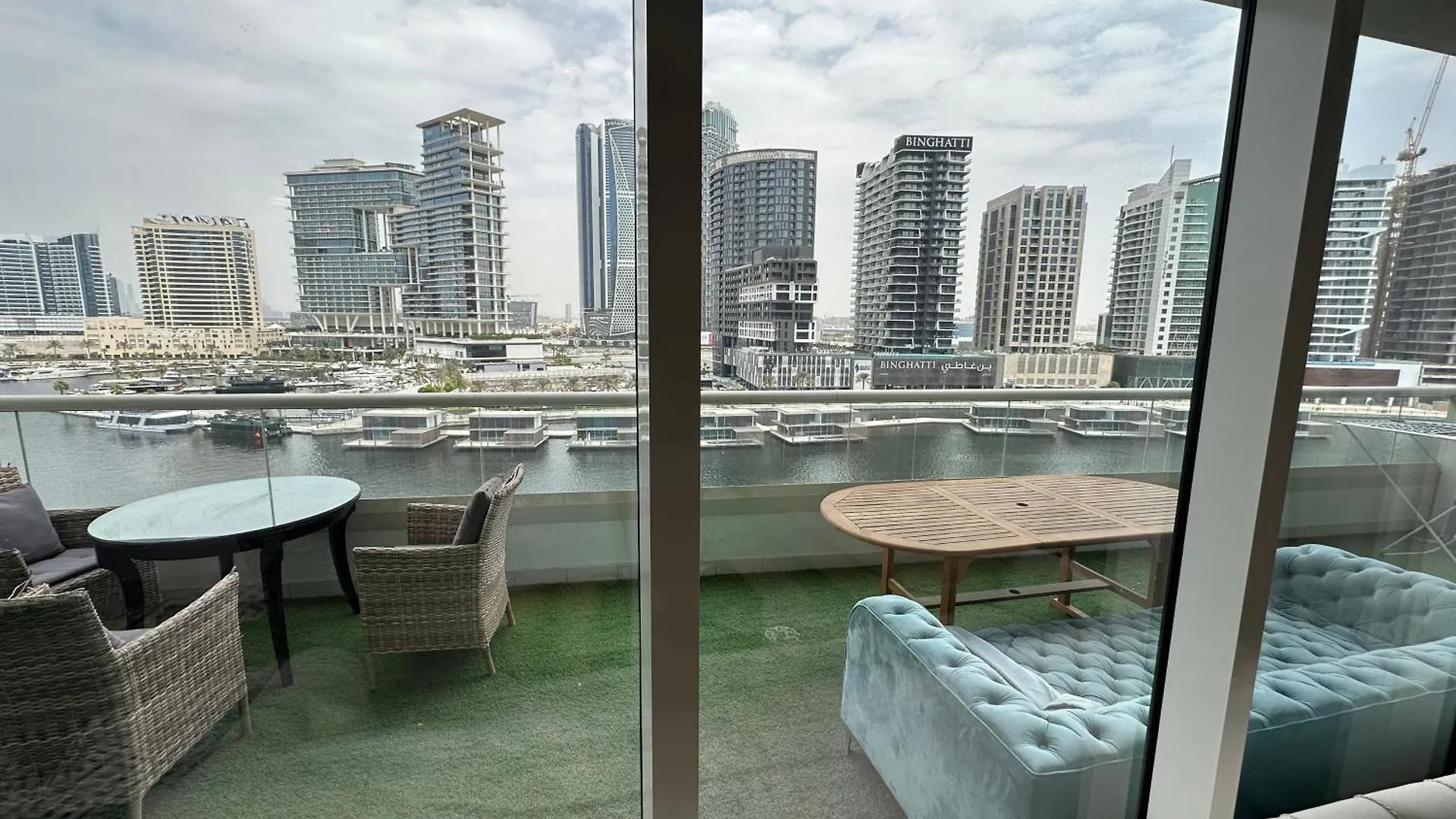 Damac Canal Views Building Dubai Apartment