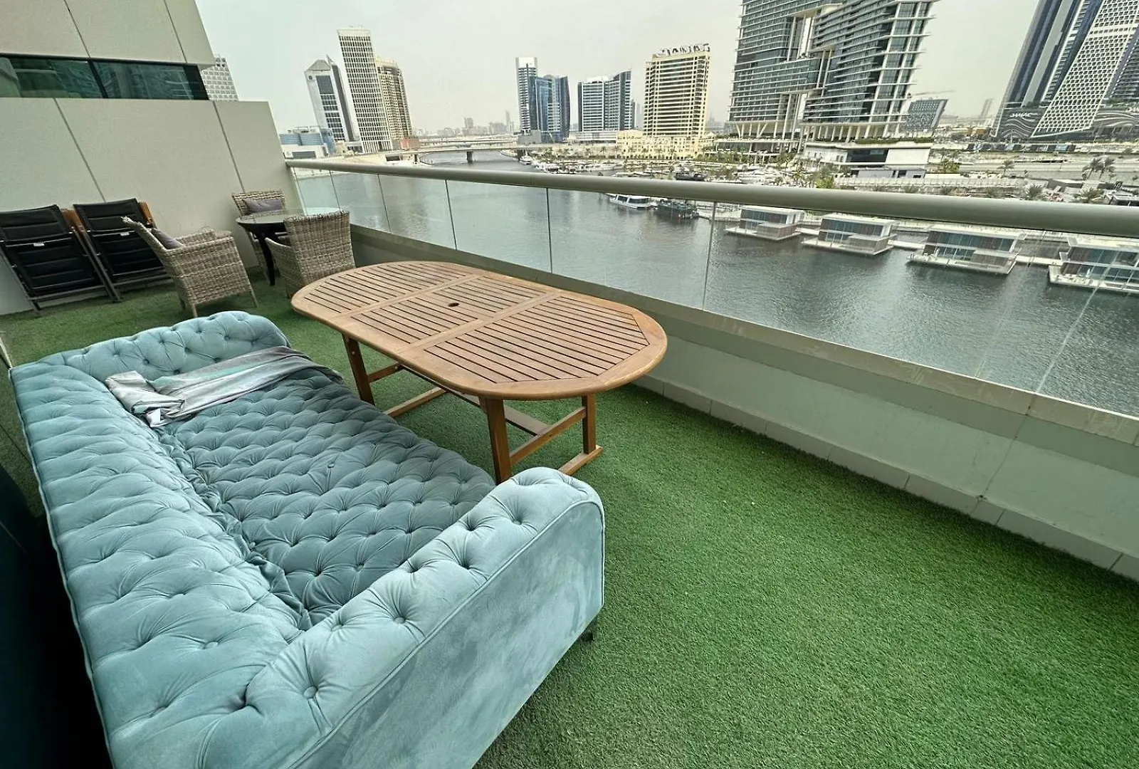 Apartment Damac Canal Views Building Dubai