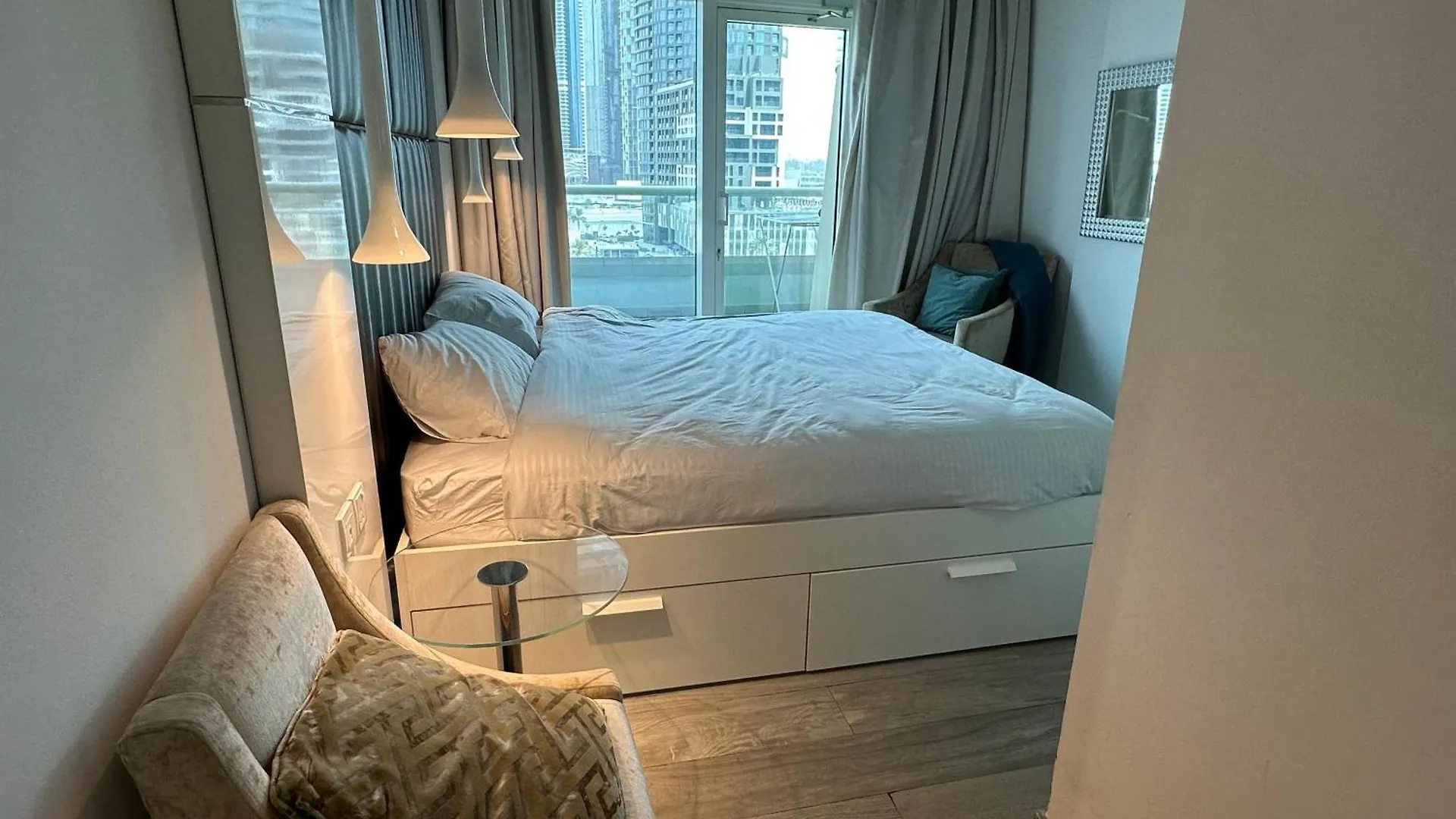 Damac Canal Views Building Dubai